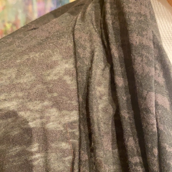 3/$20 Tart draped collar open cardigan preowned - Picture 3 of 9